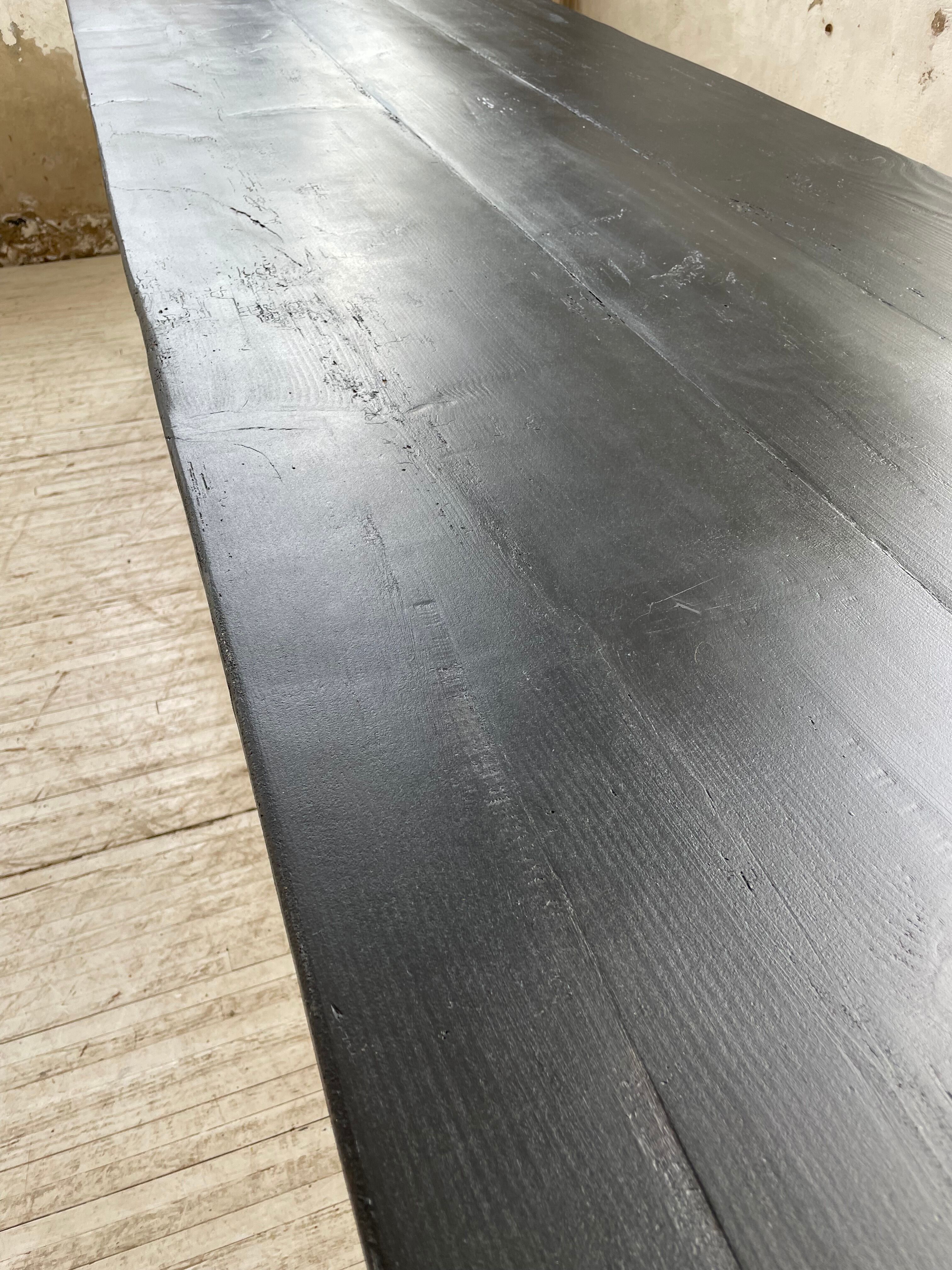 Black pine farm table 250 cm