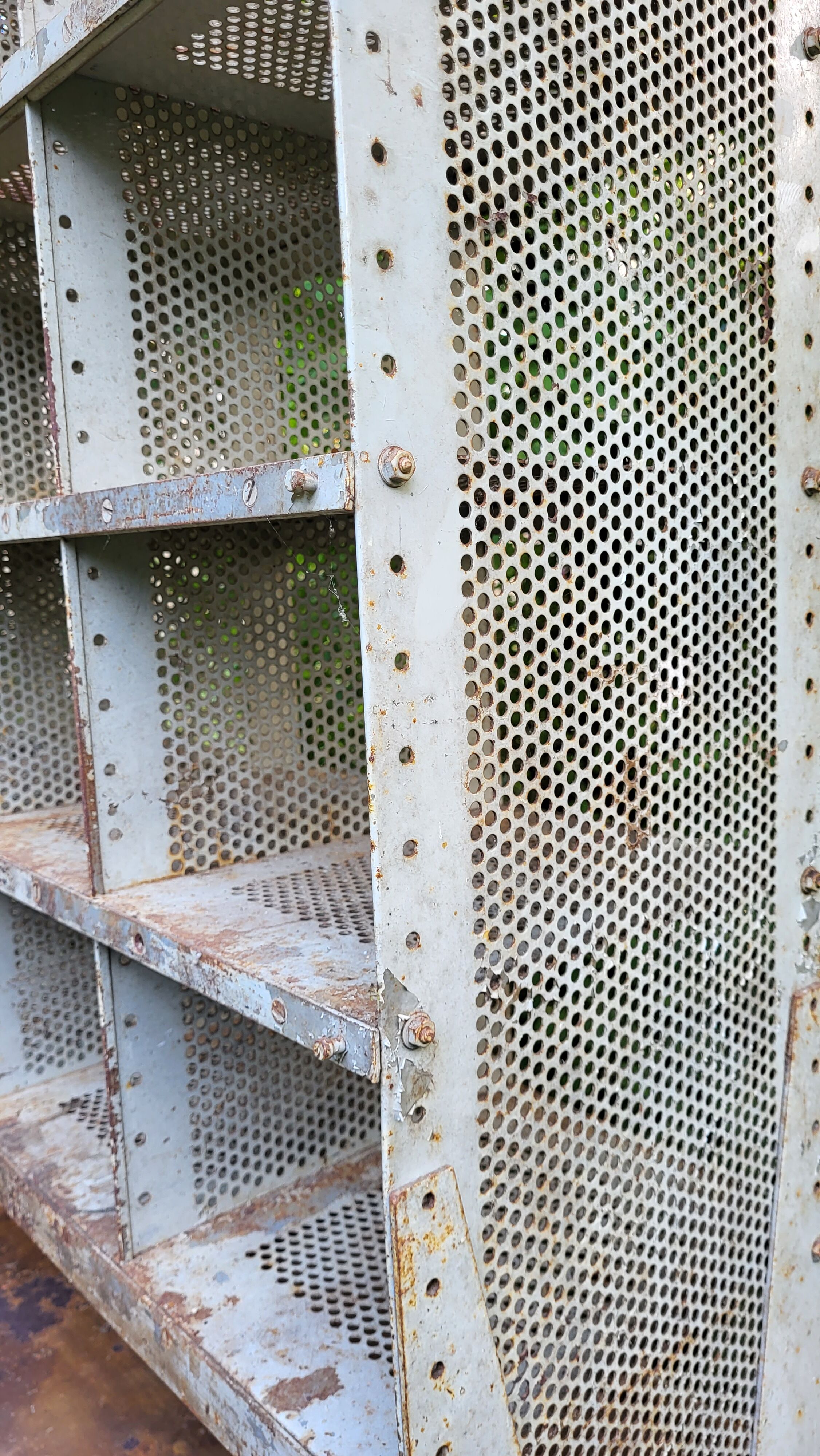 Industrial design postal sorting office