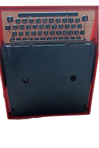 Machine a ecrire olivetti oxford s rouge