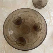 Saladier et ramequins verre fumé signés Muller frères.