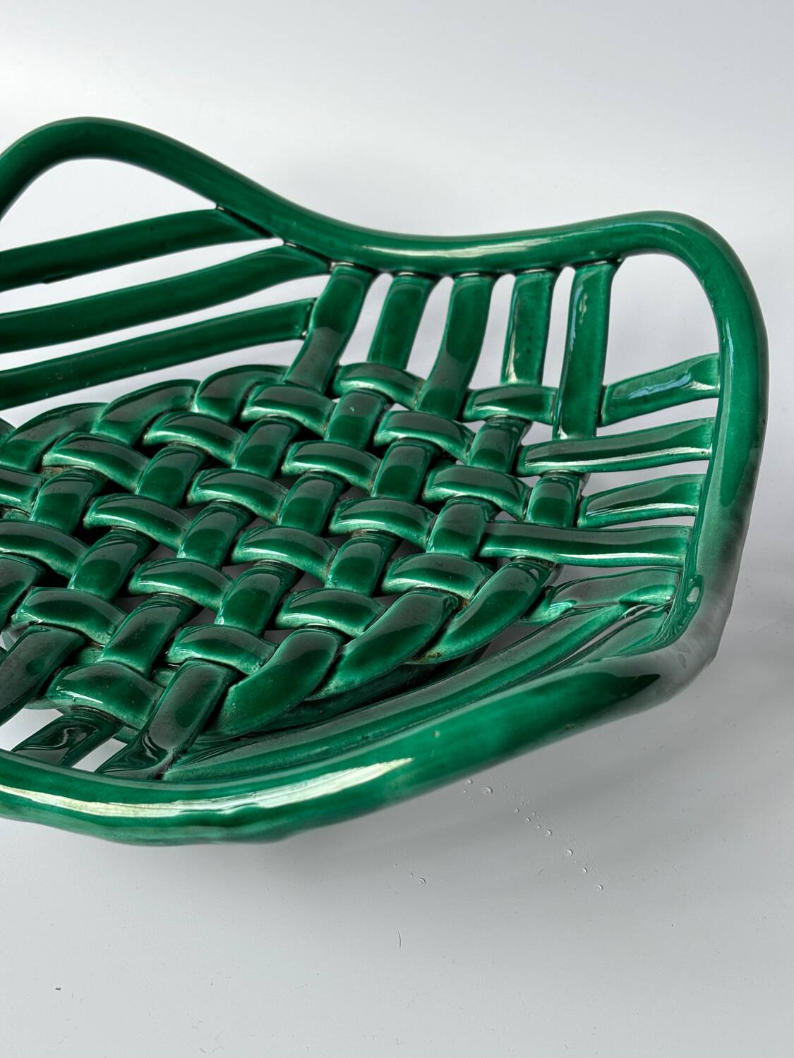 Green woven ceramic basket bowl