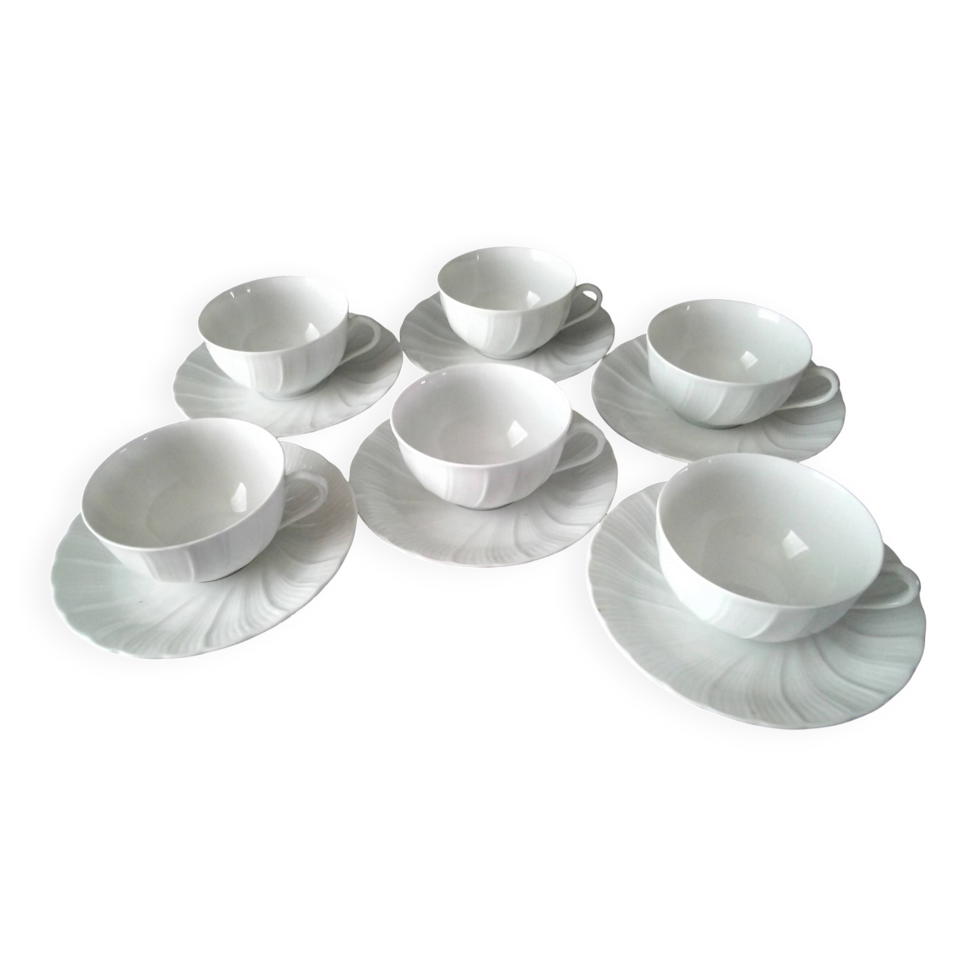 6 tea or coffee cups in Limoges porcelain by Bernardaud & Co.