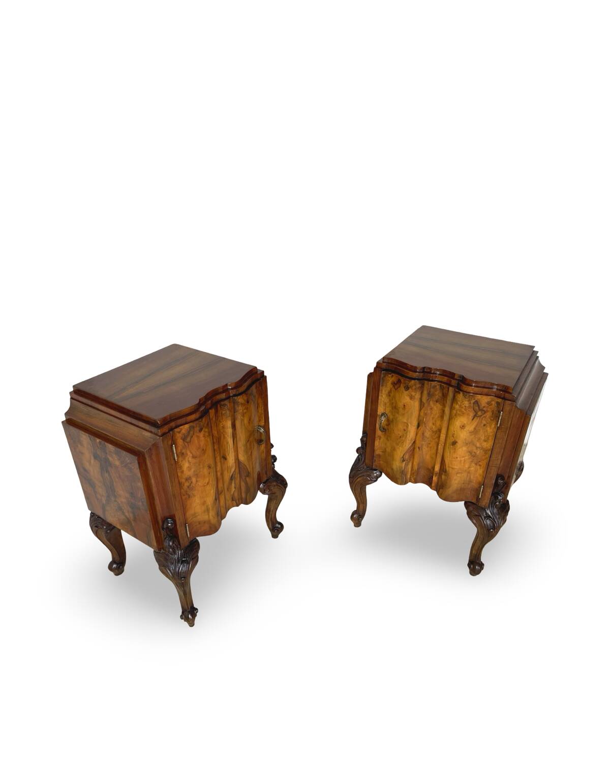 Italian nightstands from the 1930s
