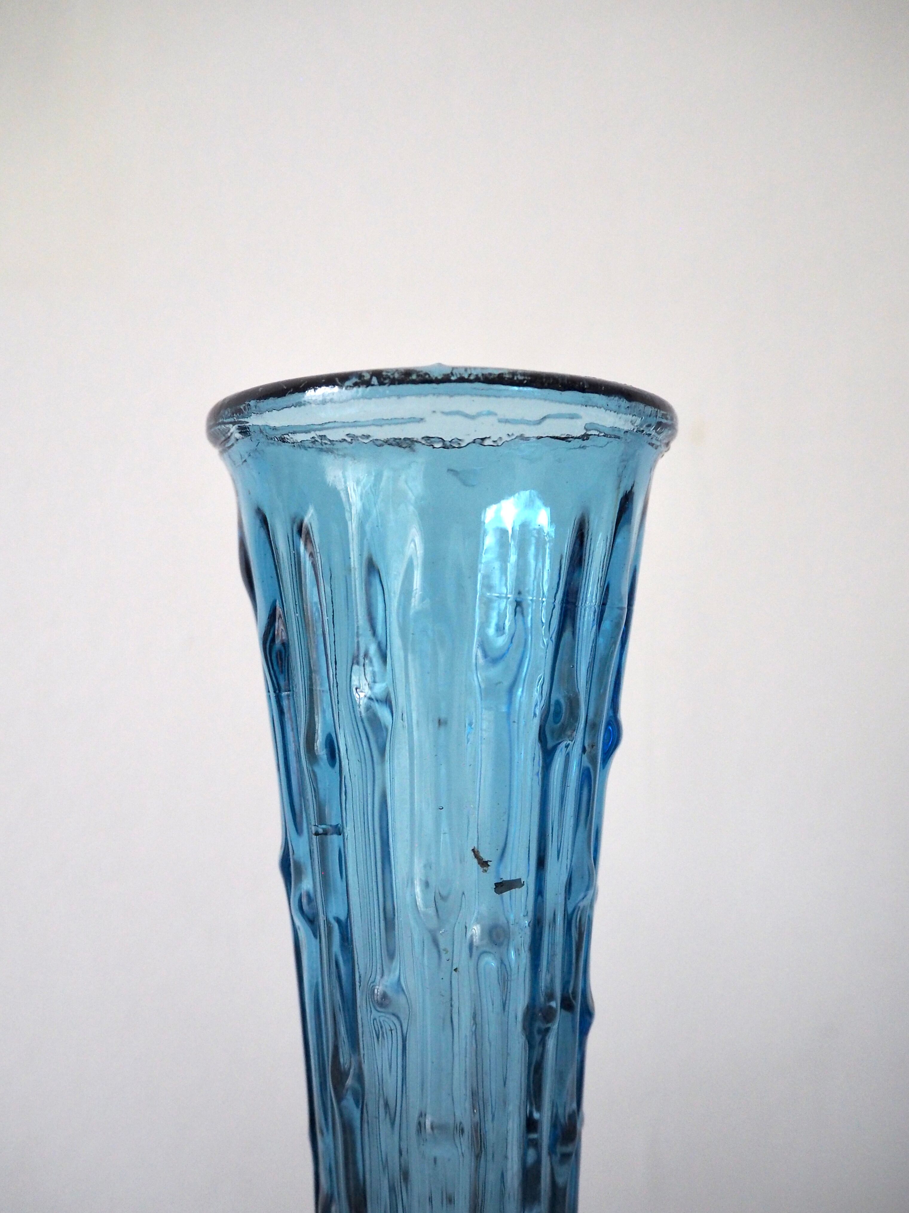 Blue glass vase Empoli style