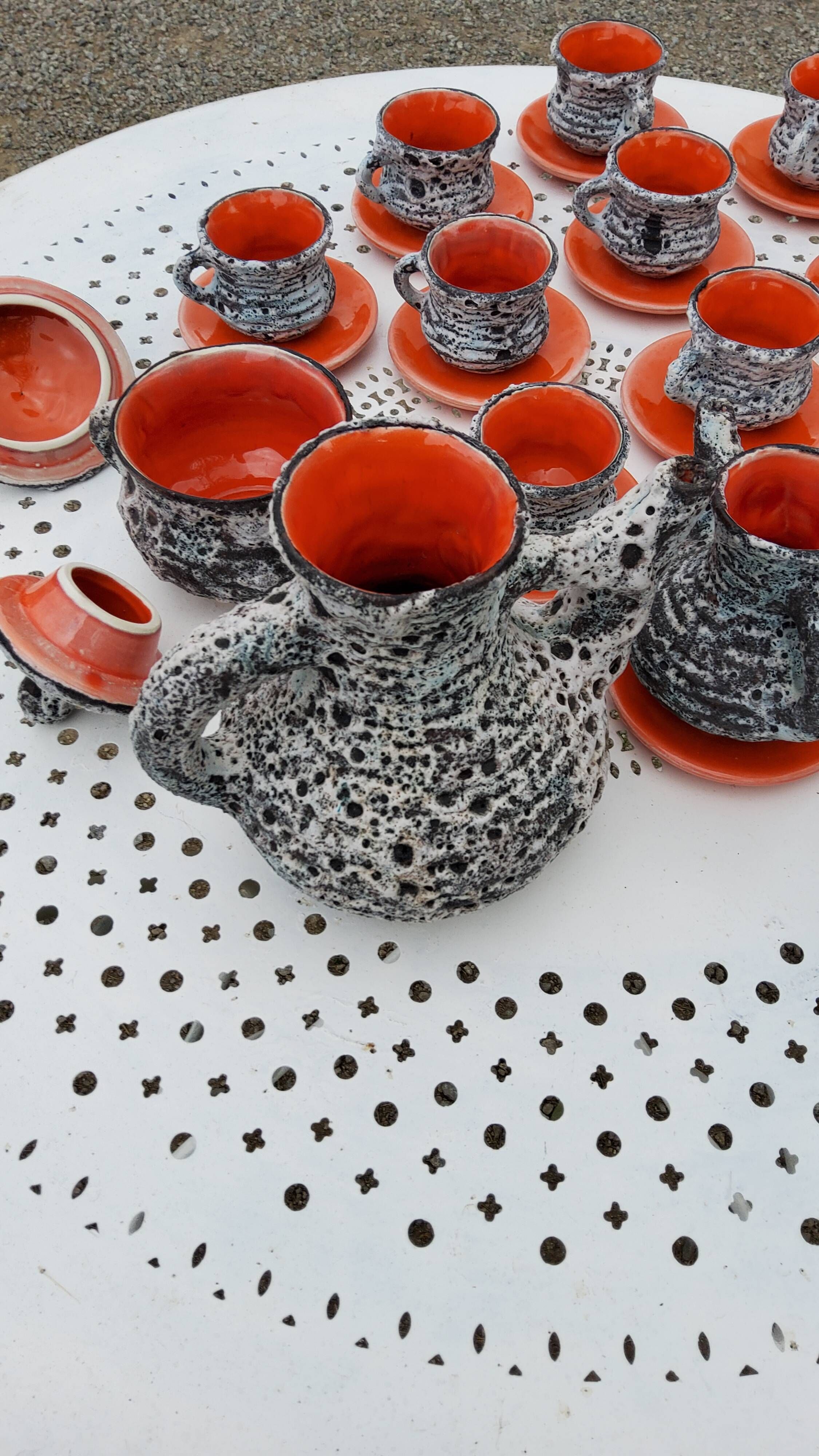 Coffee service and liqueur service of the 70s in faience of Vallauris