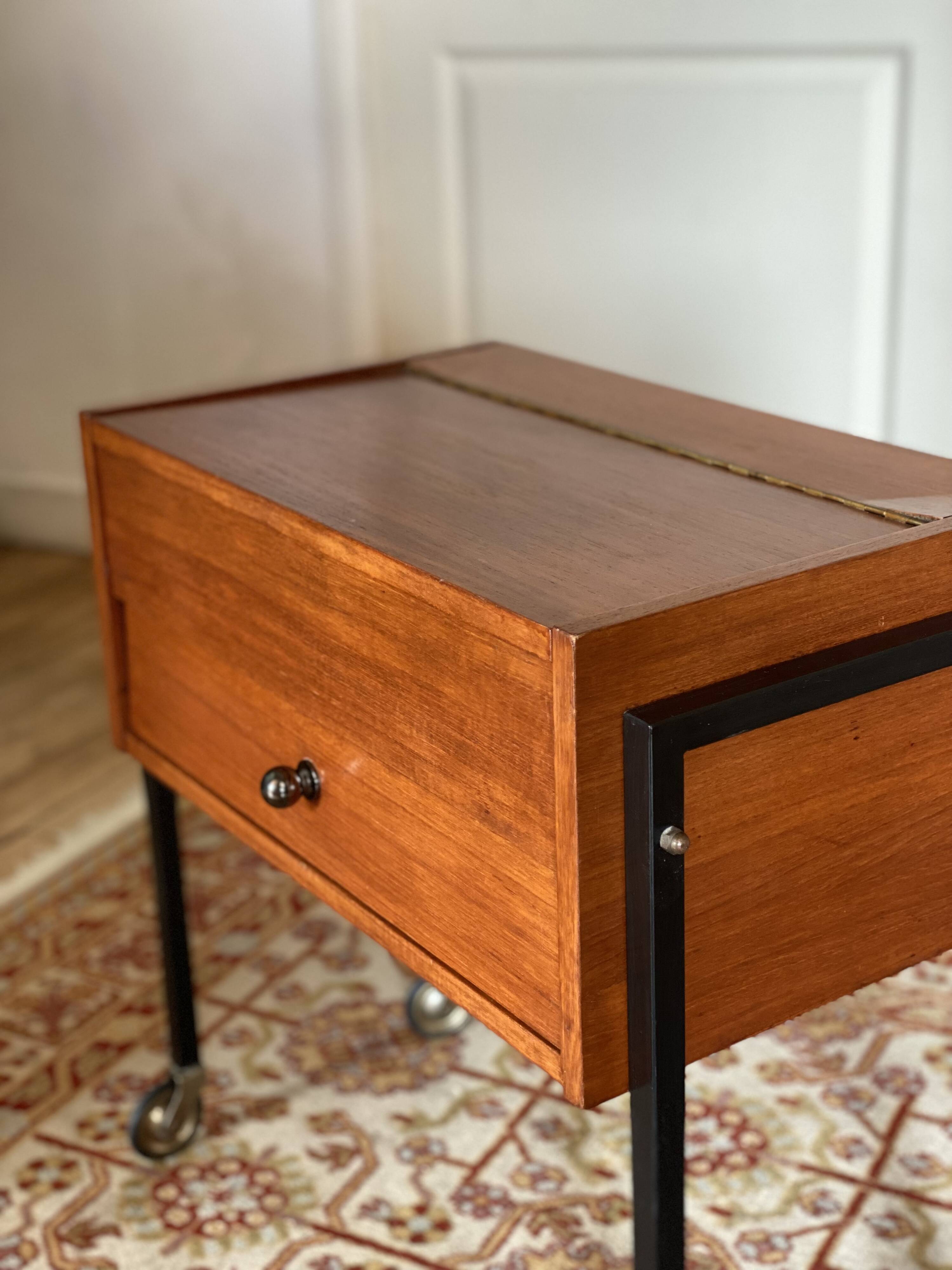Secretary / Vintage Scandinavian side table on wheels