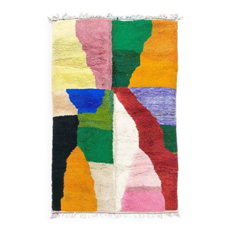 Tapis marocain écru à motifs colorés taille 250cmx150cm