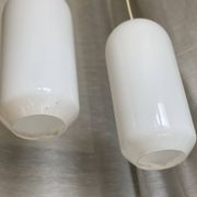Paire de suspension opaline vintage 1970 forme cigare
