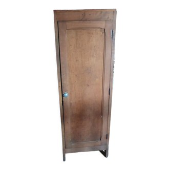 Armoire parisienne ancienne vintage