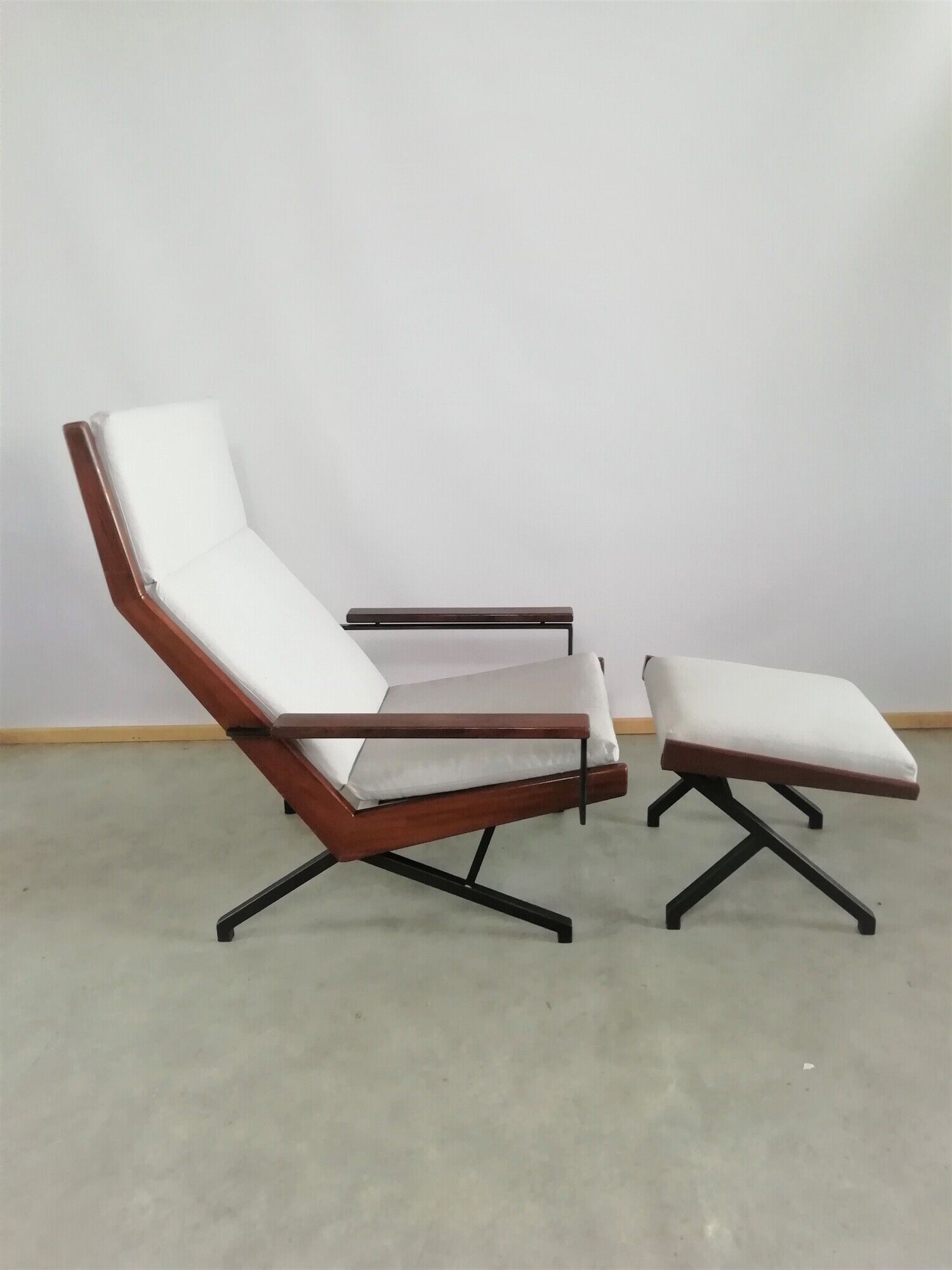 "Lotus" armchair by Rob Parry  for Gelderland, 1950