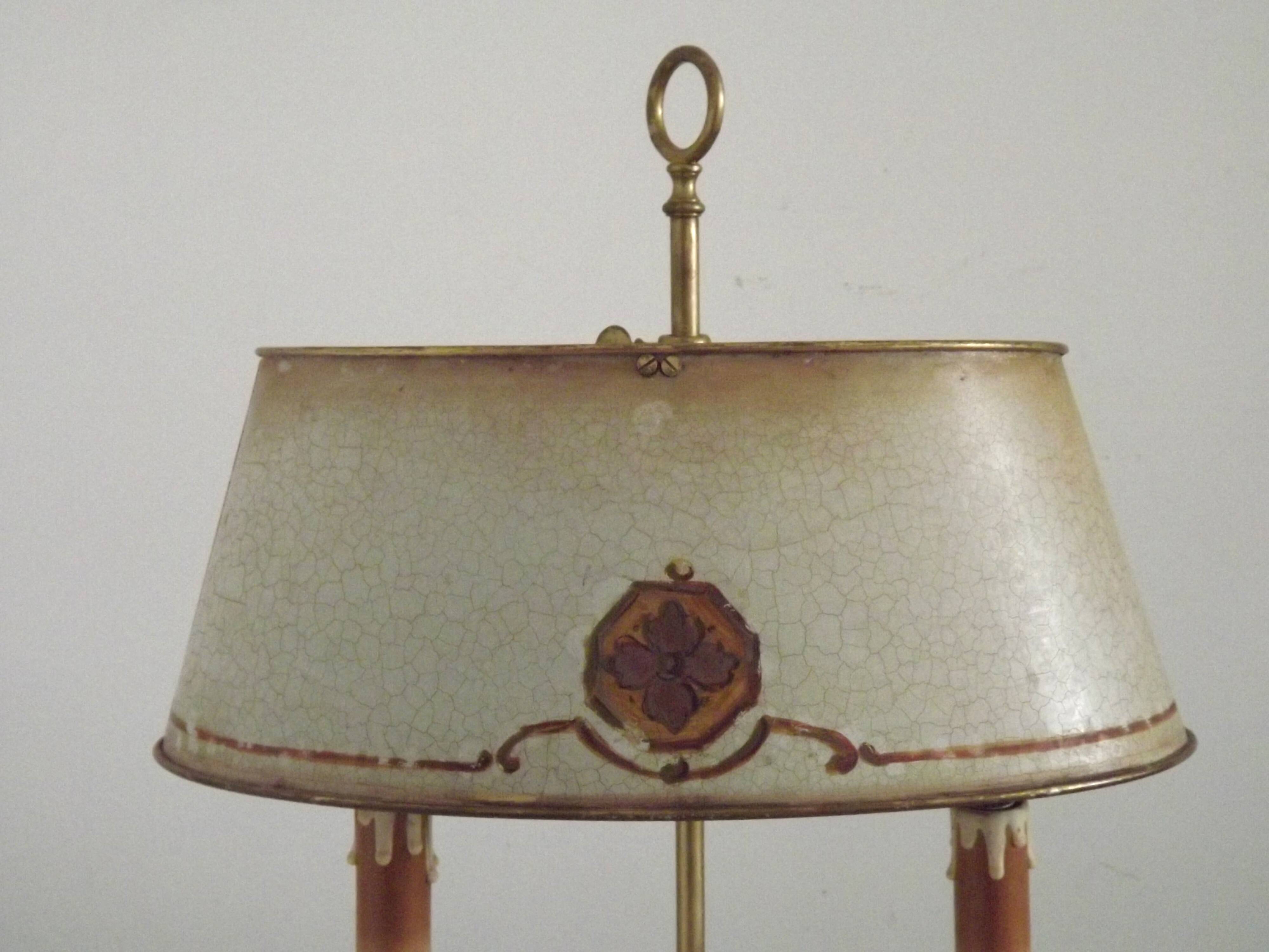 Lampe bouillotte à 2 lumières en laiton de l'Empire français, design floral peint à la main