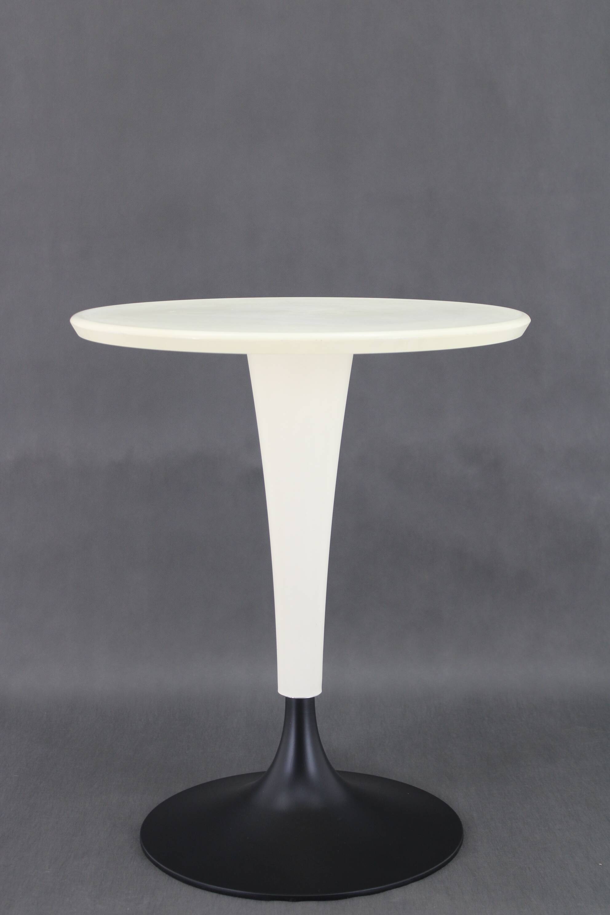 1990s Kartell Dr. Na Table in Cream White and Black by Philippe Starck, Italy