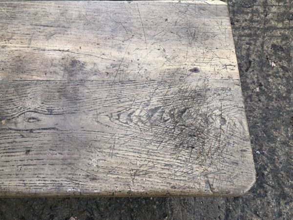 Table de ferme ancienne en chêne massif pieds gainés avec 1 tiroir en bout.