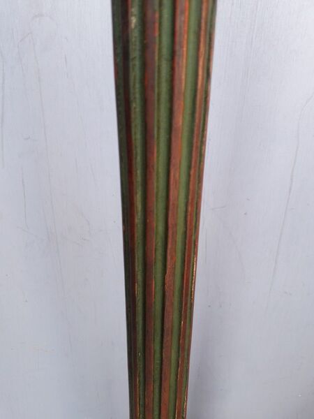Esapgne ep 1900 ground carved wood lamppost