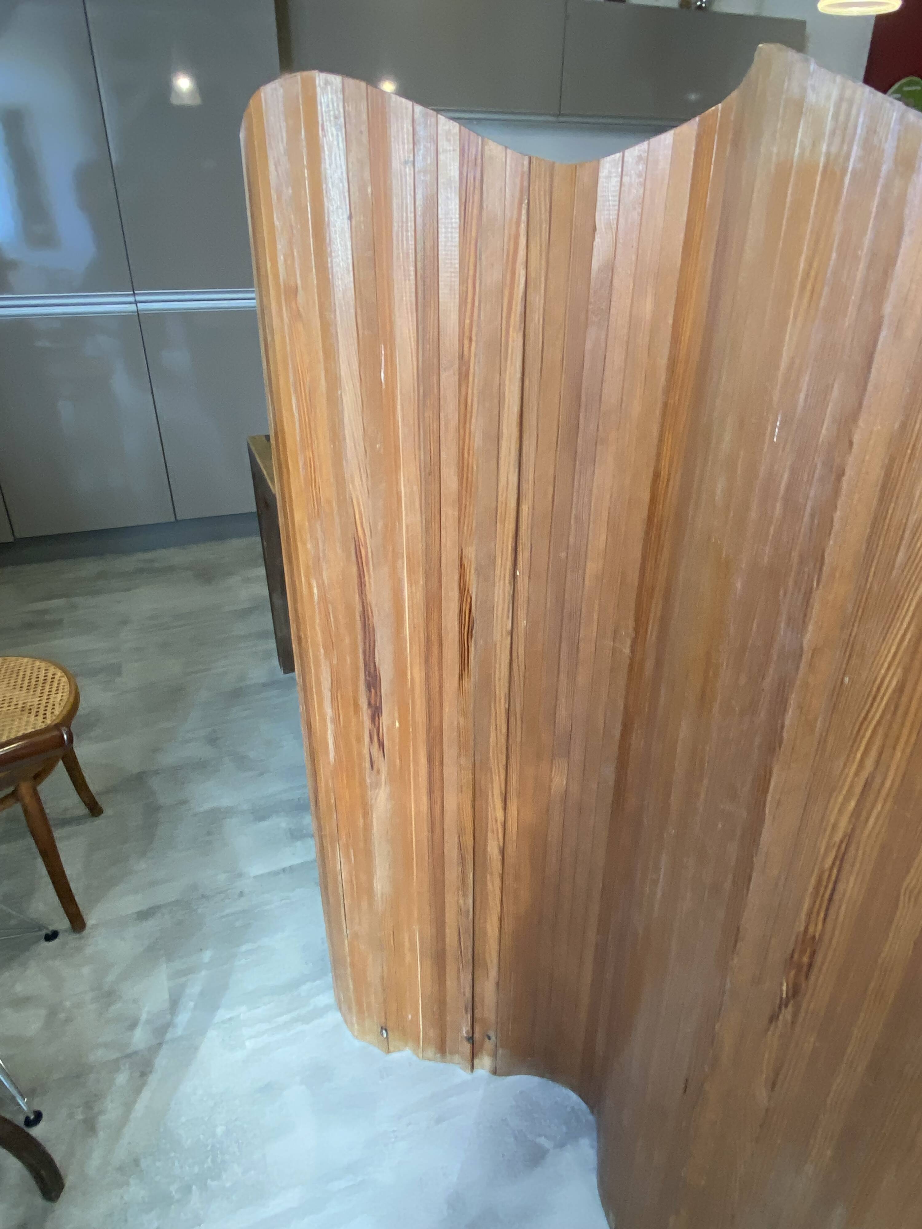 Baumann style wooden free-standing folding screen vintage 1950s