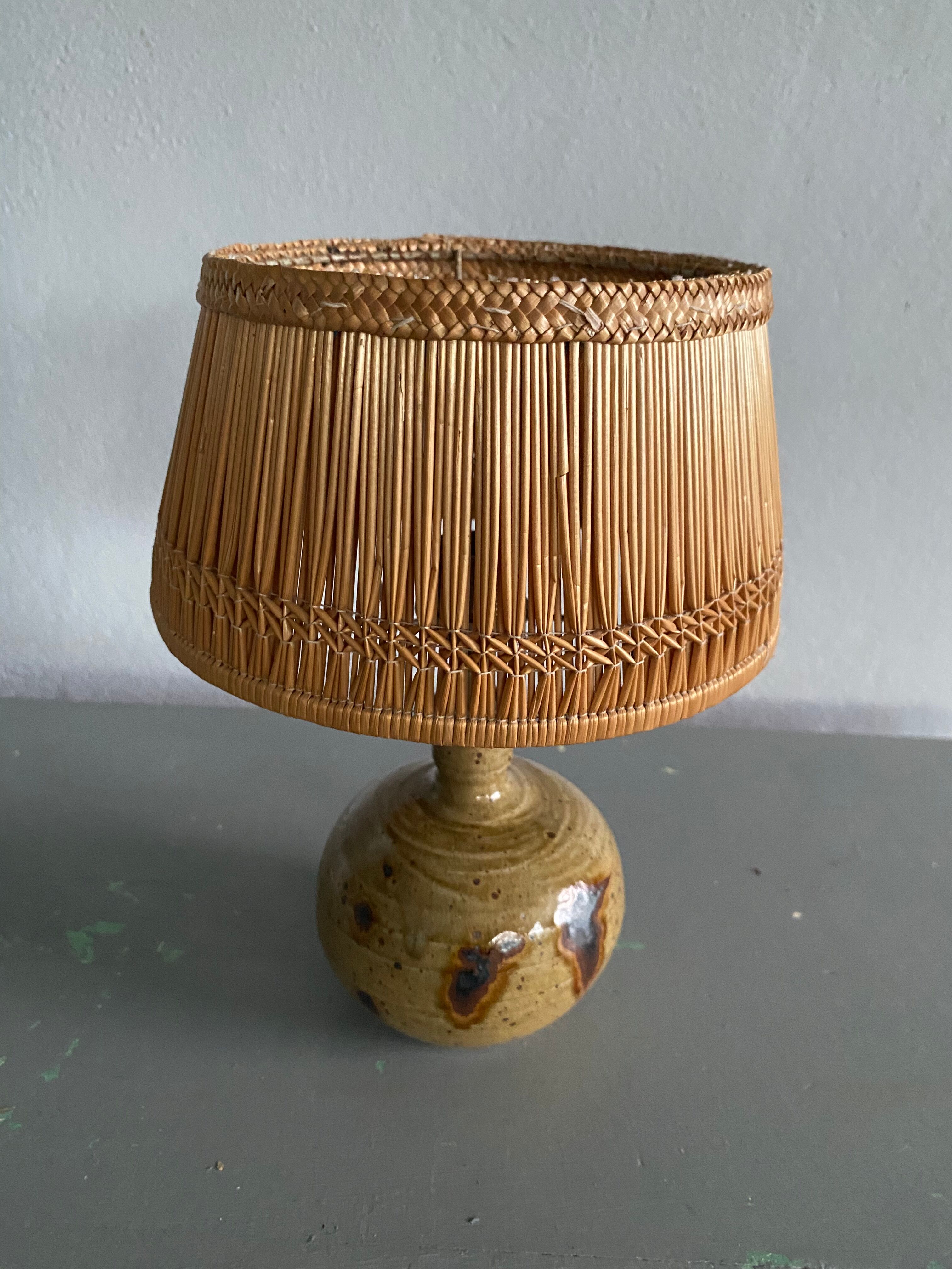 Pyrite stoneware lamp