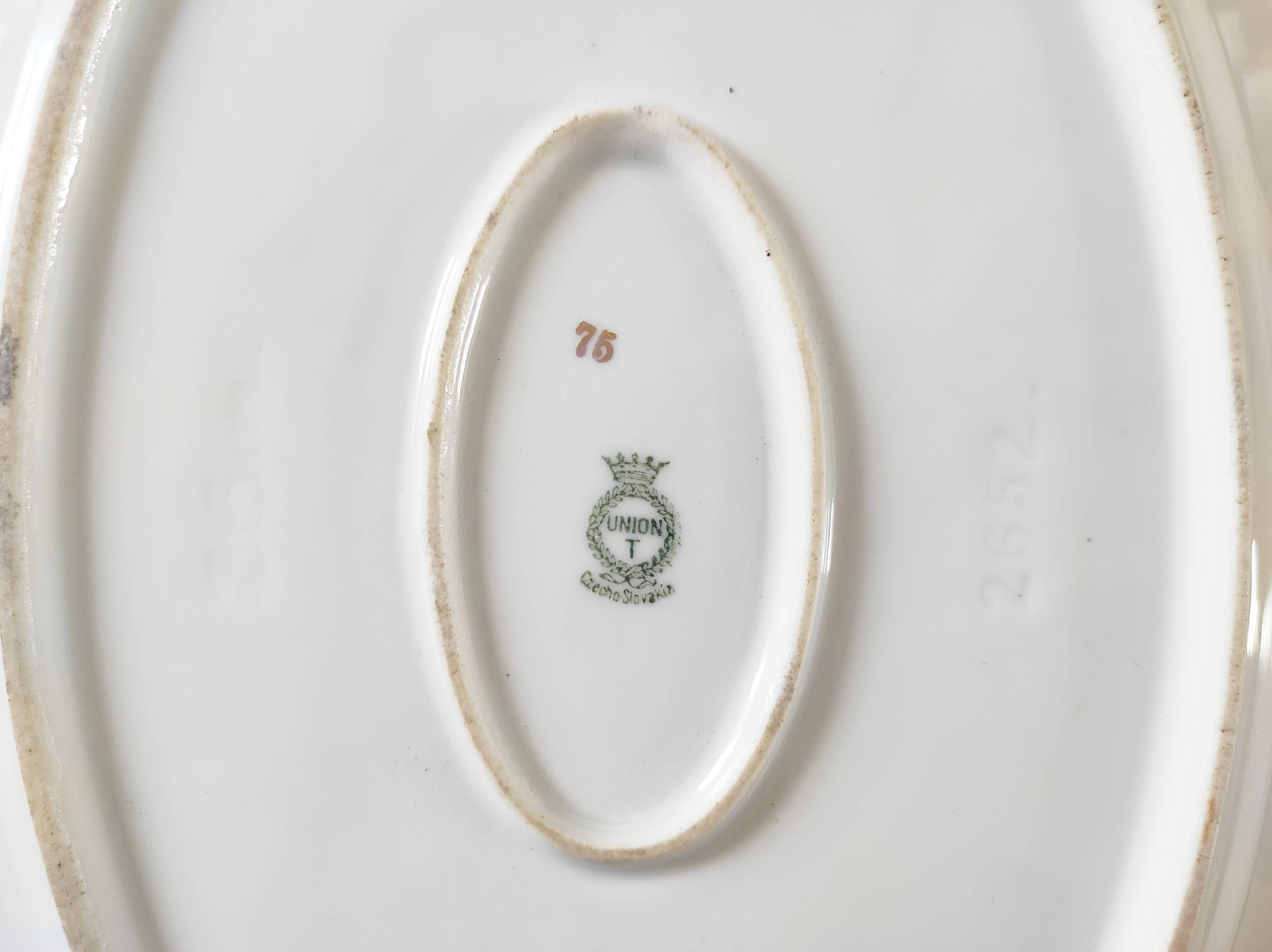 Czech-Slovakian porcelain dish with fruit decoration