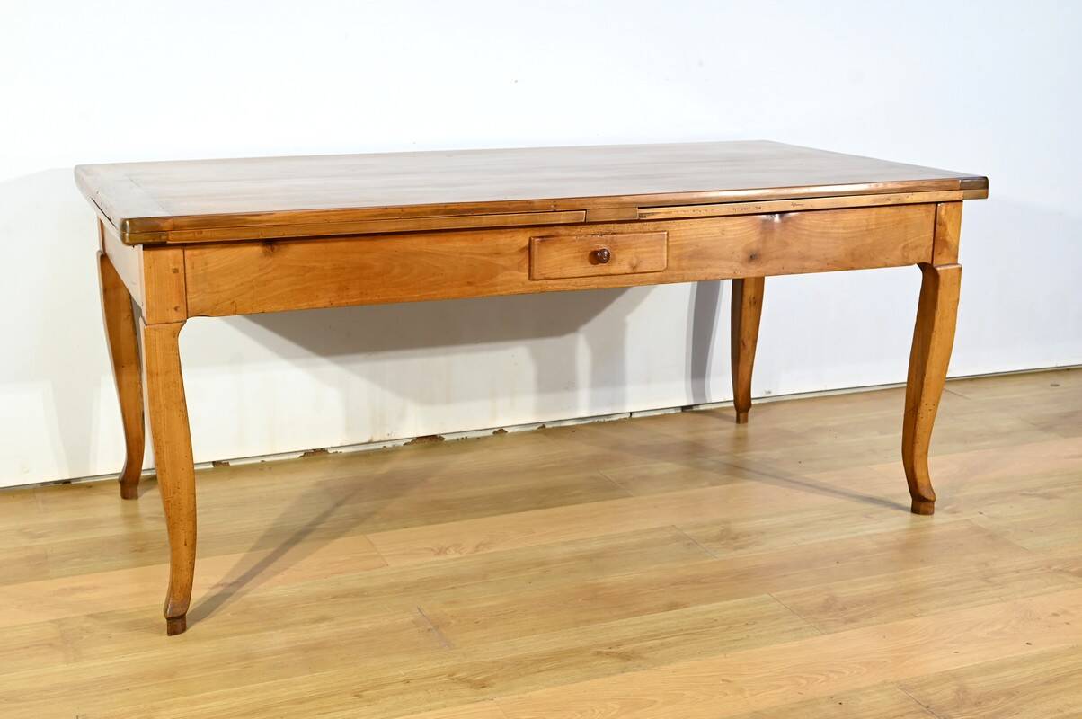 Regional Cherry Wood Table, Louis XV style – Mid-19th century
