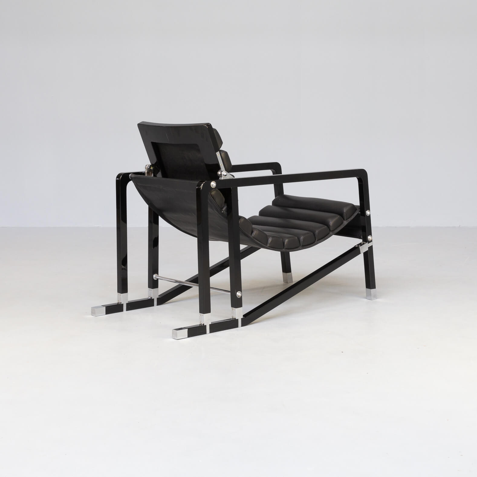 Fauteuil '1927 Transat' D'Eileen Gray par Ecart International, réédition Selency