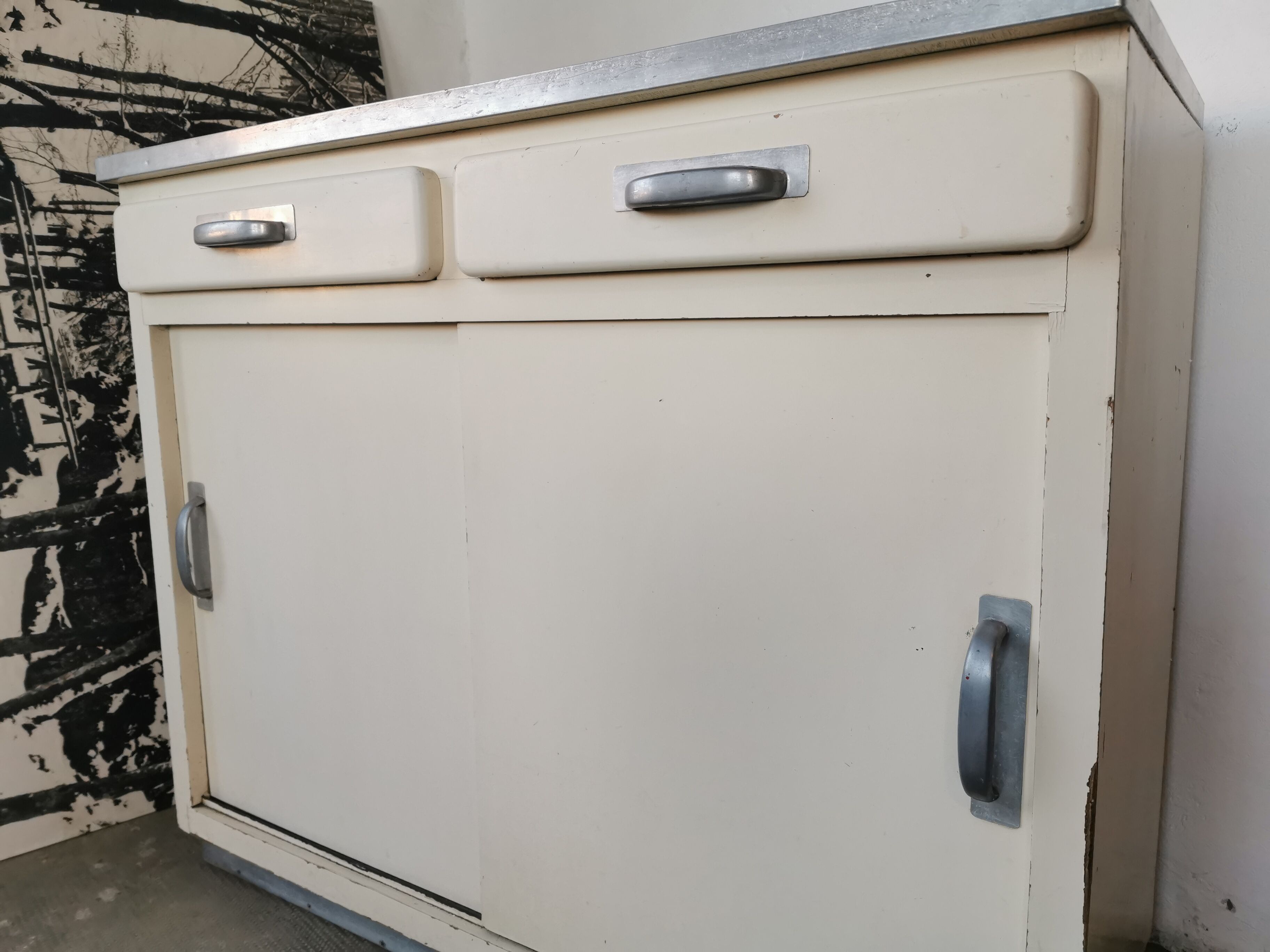Buffet de cuisine 1950 vintage