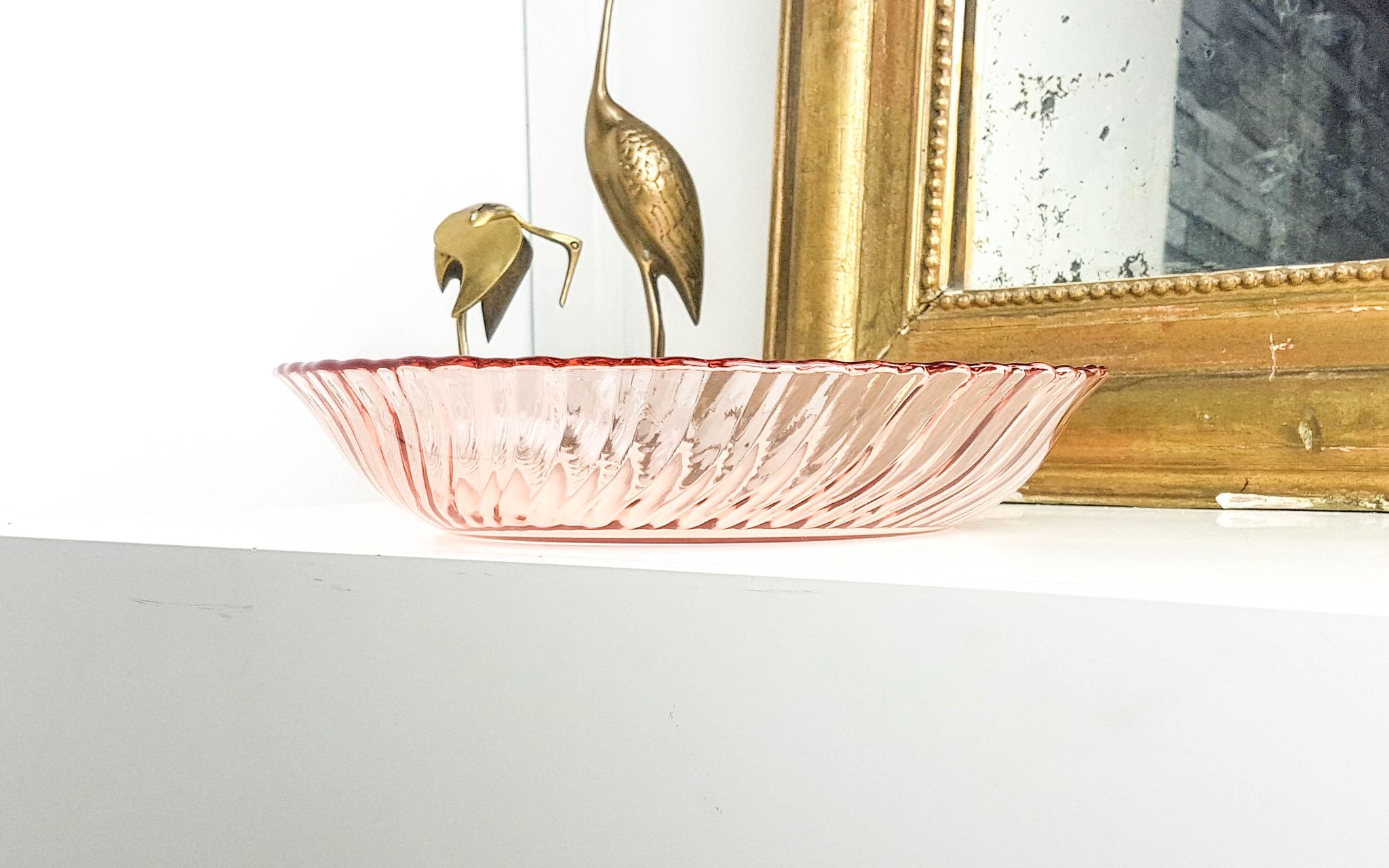 Plat rond en verre dépression rose "Rosaline" Arcoroc de Luminarc