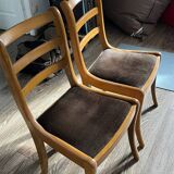 Set of 2 vintage 1950s solid wood chairs – Scandinavian style