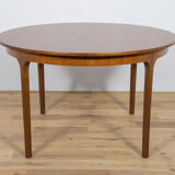 Mid Century Round Extendable Dining Table from McIntosh, 1960s