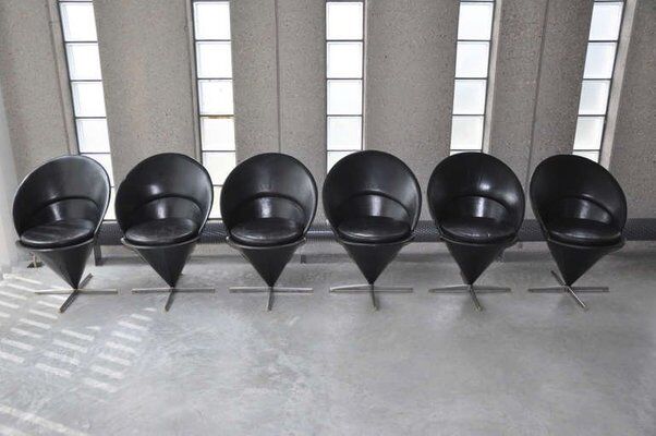 Set of 6 vintage black leather cone chairs by Verner Panton for Gebrüder Nehl