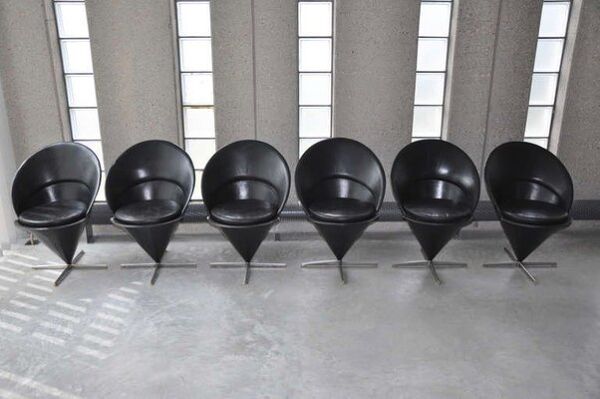 Set de 6 chaises cone vintage en cuir noir par Verner Panton pour Gebrüder Nehl