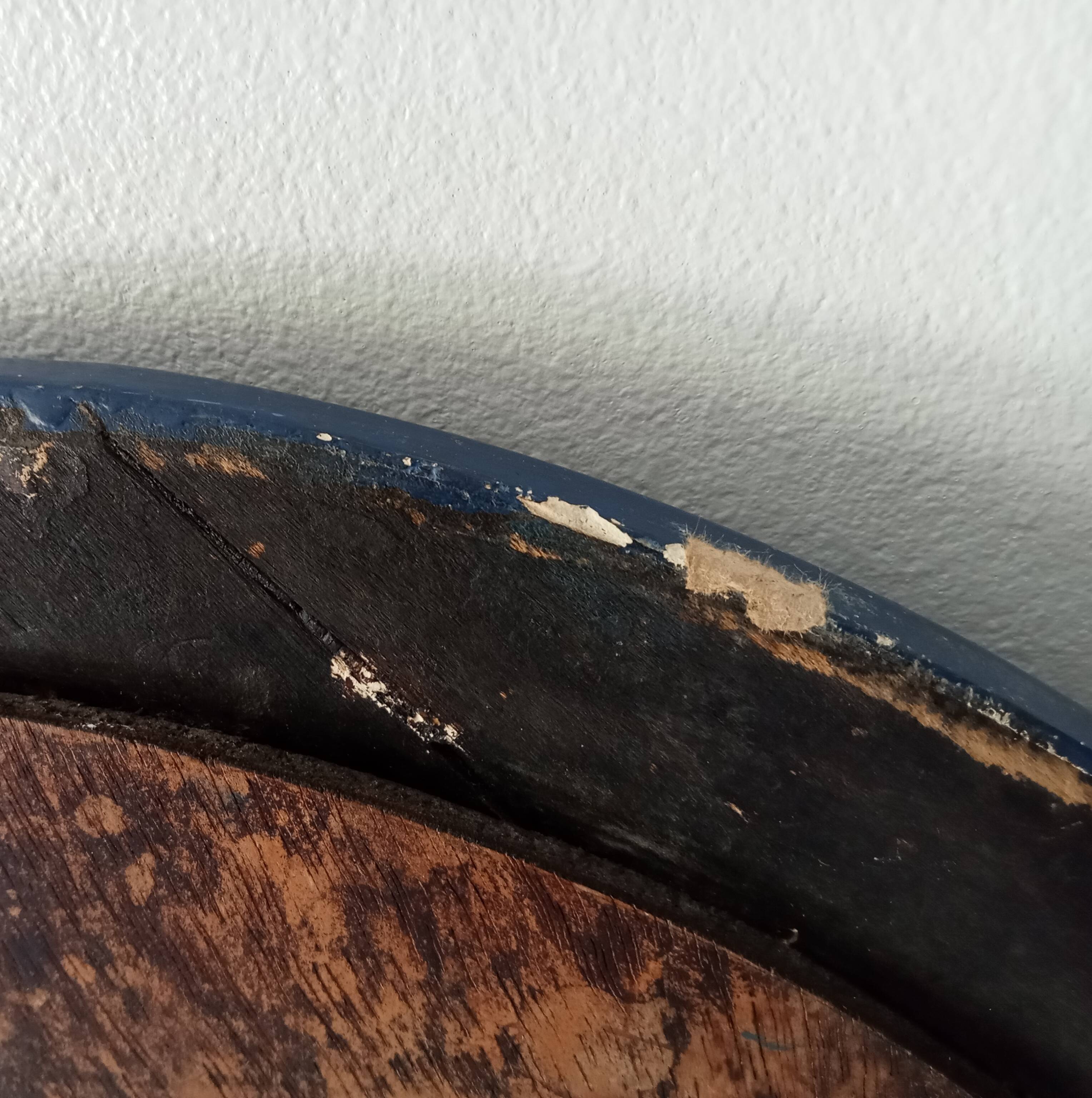 Antique oval mirror in wood and stucco, early 20th century, 51*43 cm