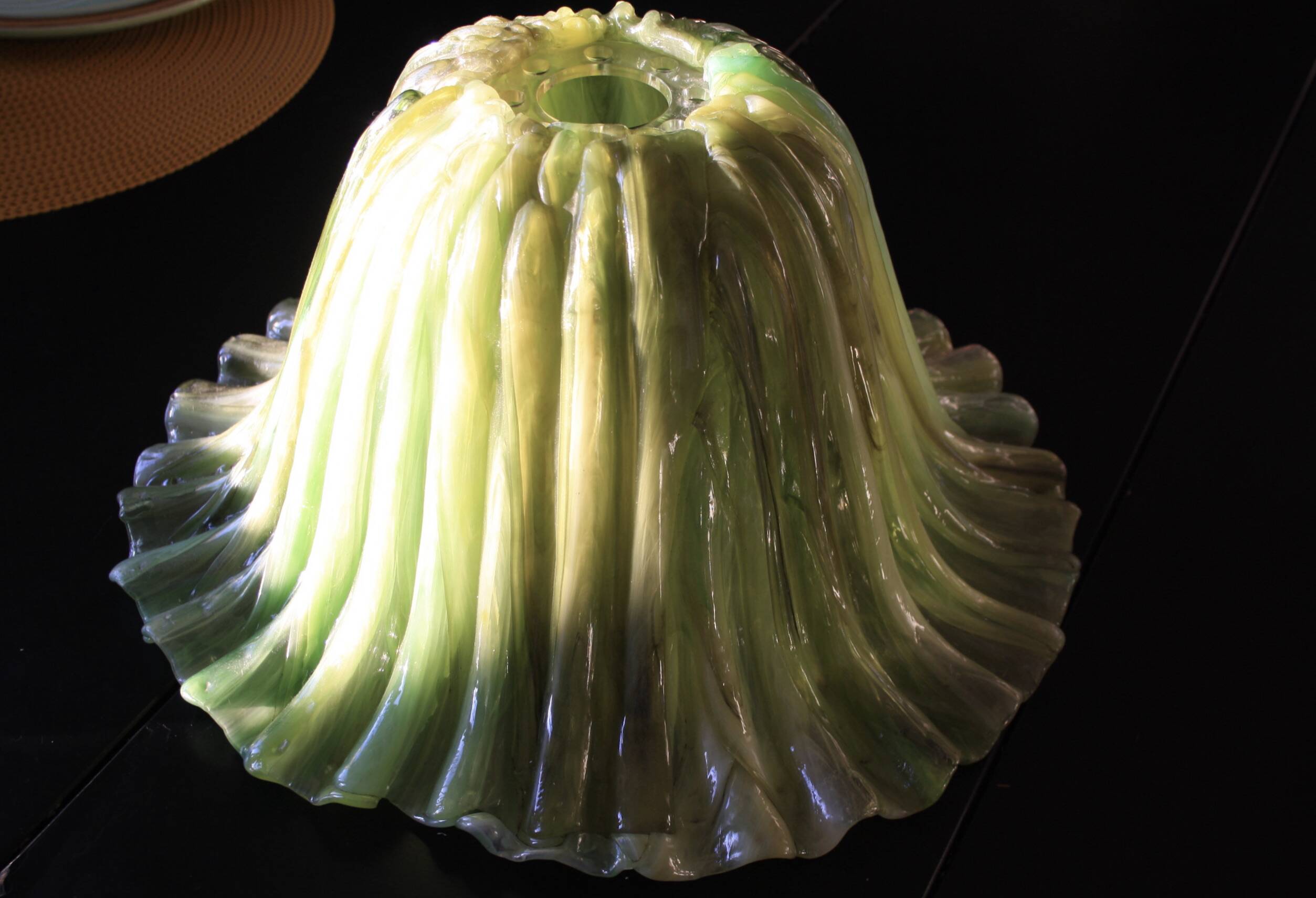 Green flower suspension