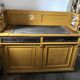 Armoire en pin peinte ocre jaune paille - meuble d'époque 1890-1919, style antique