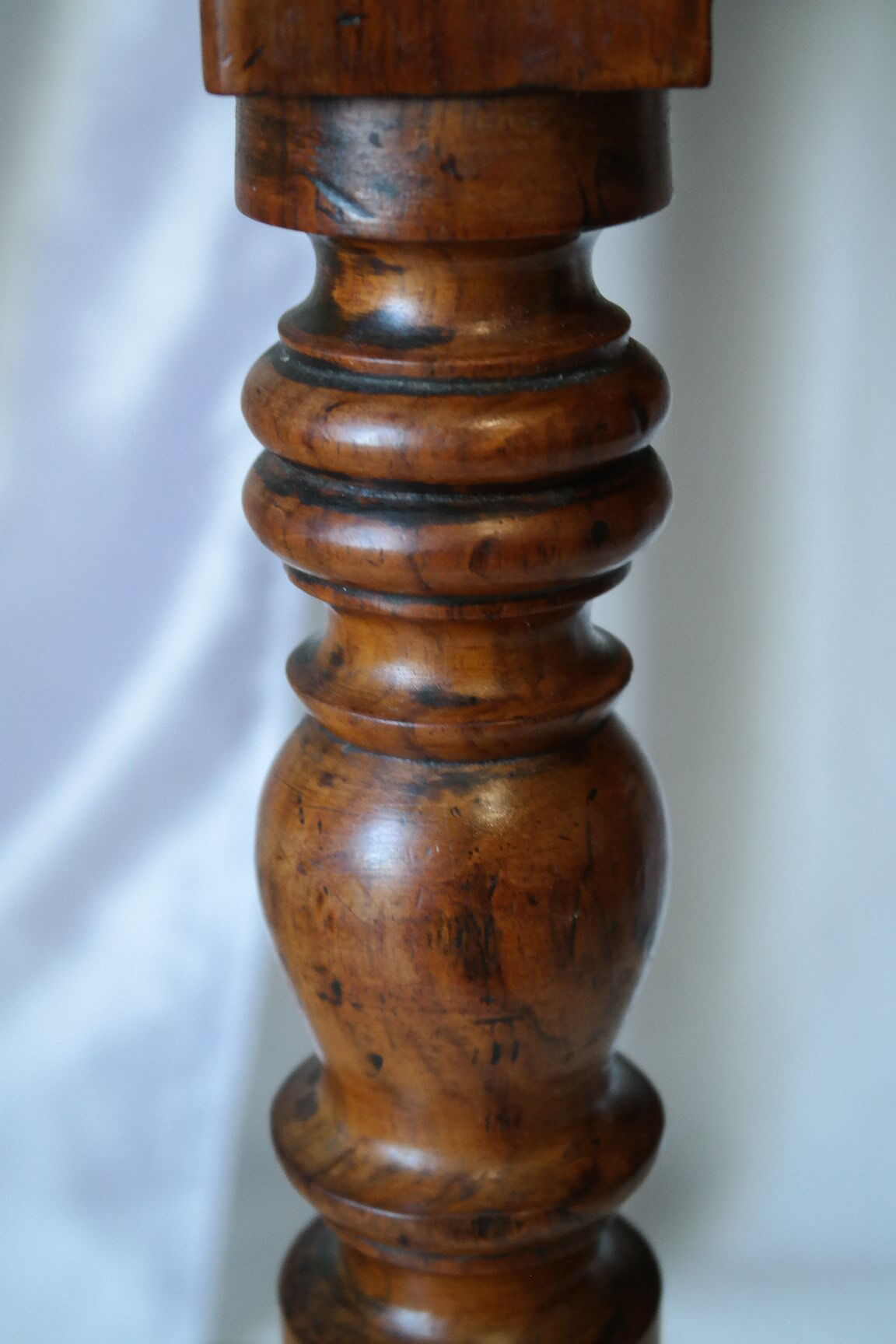 Secretary desk happiness of the day Louis Phillipe in walnut