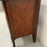 Commode de style Transition en acajou et bois de rose, XX siècle