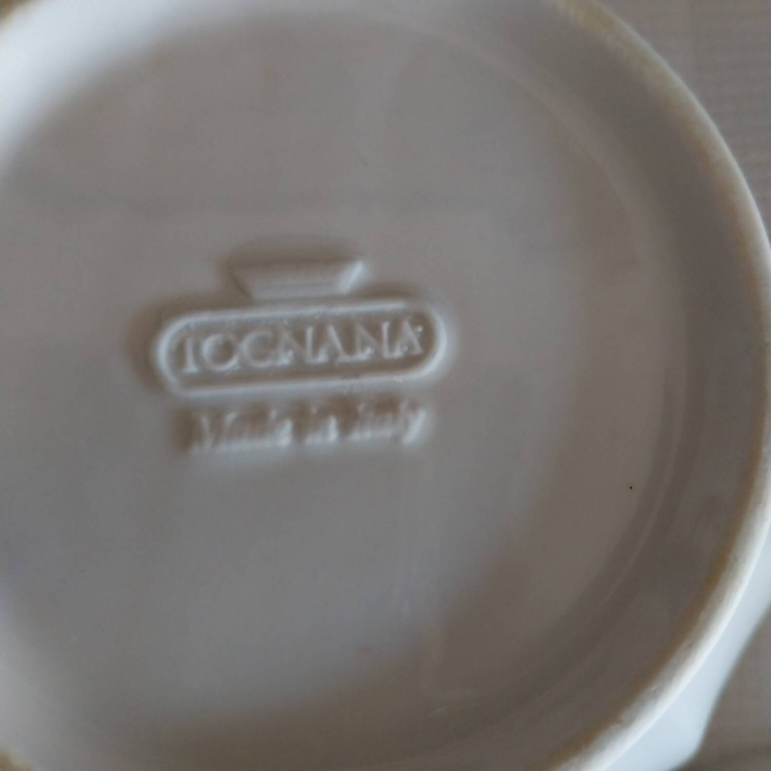 Antique white porcelain facet bowls