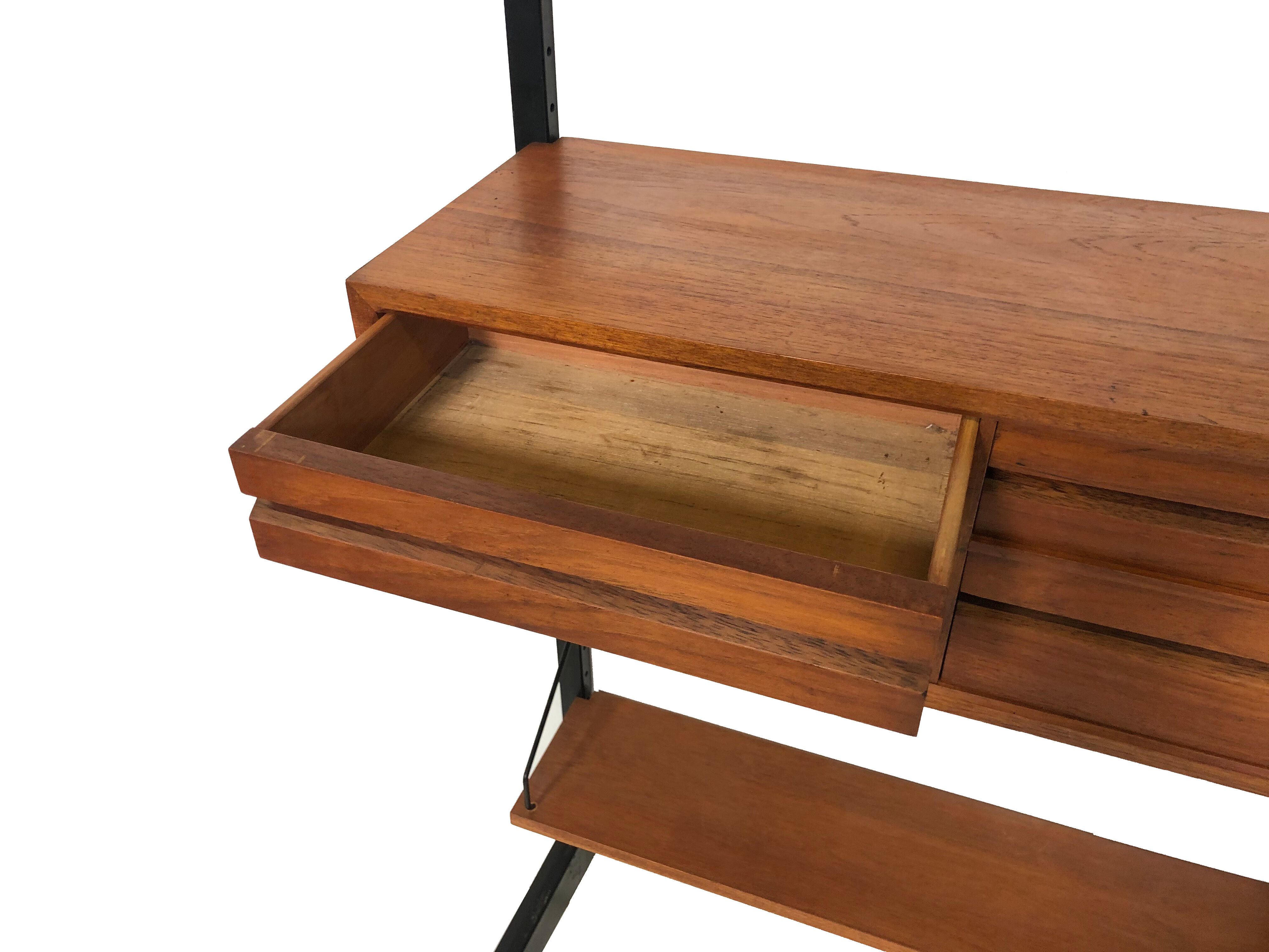 Poul Cadovius Royal System wall system