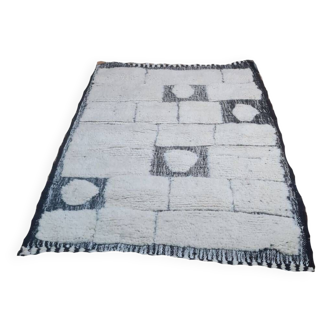 Handmade wool Berber rug 150 X 100 CM