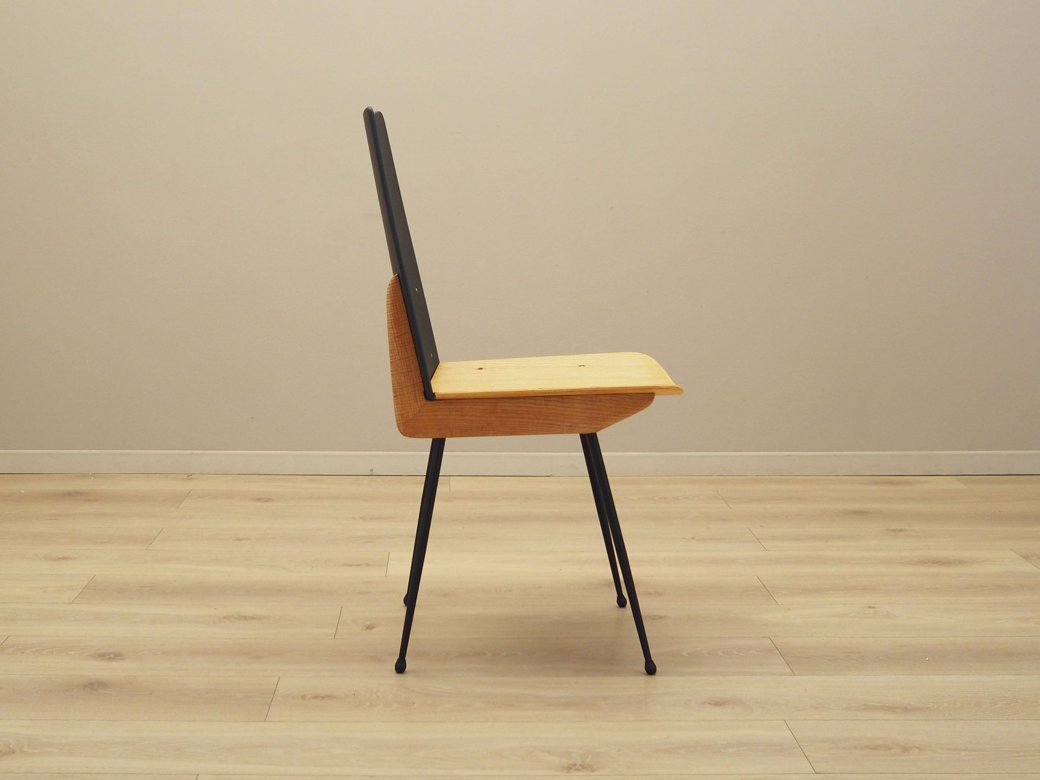 Set of six chairs, Italian design, 1950s, designer: Carlo Ratti, manufactur