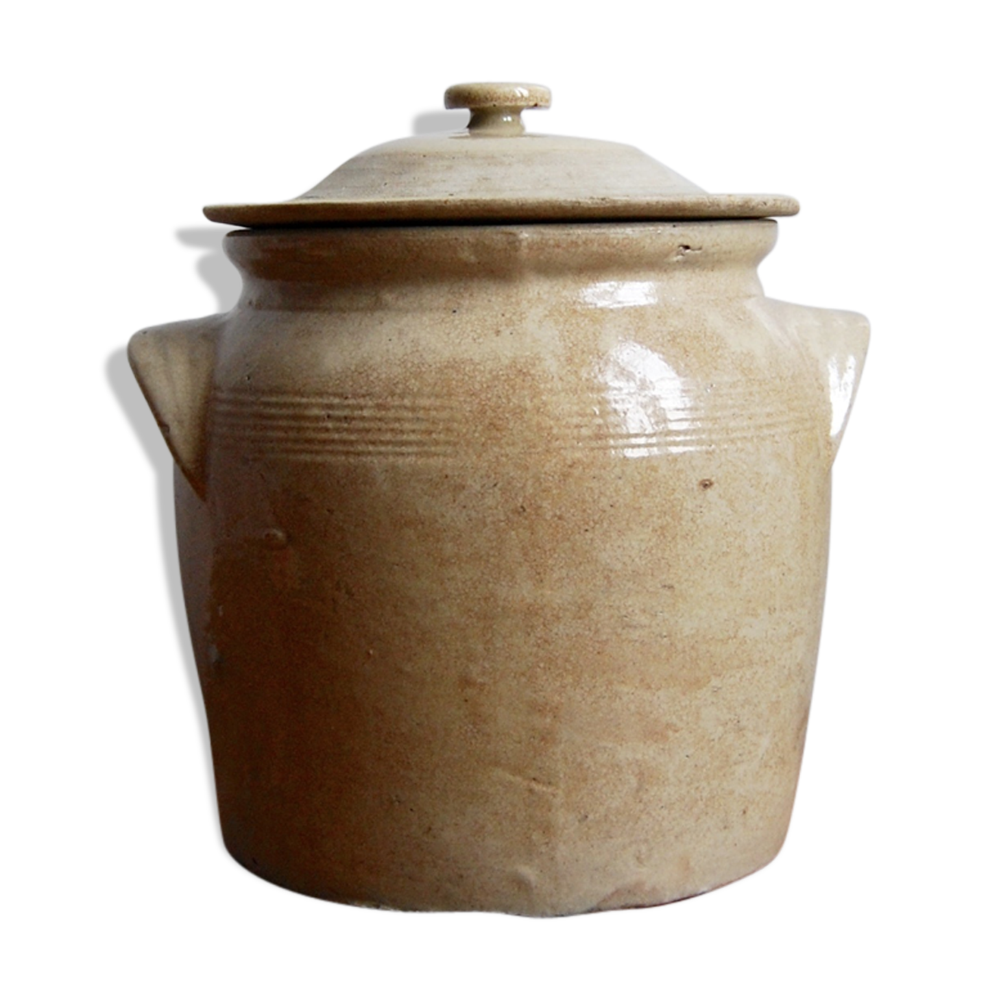 Stoneware with lid