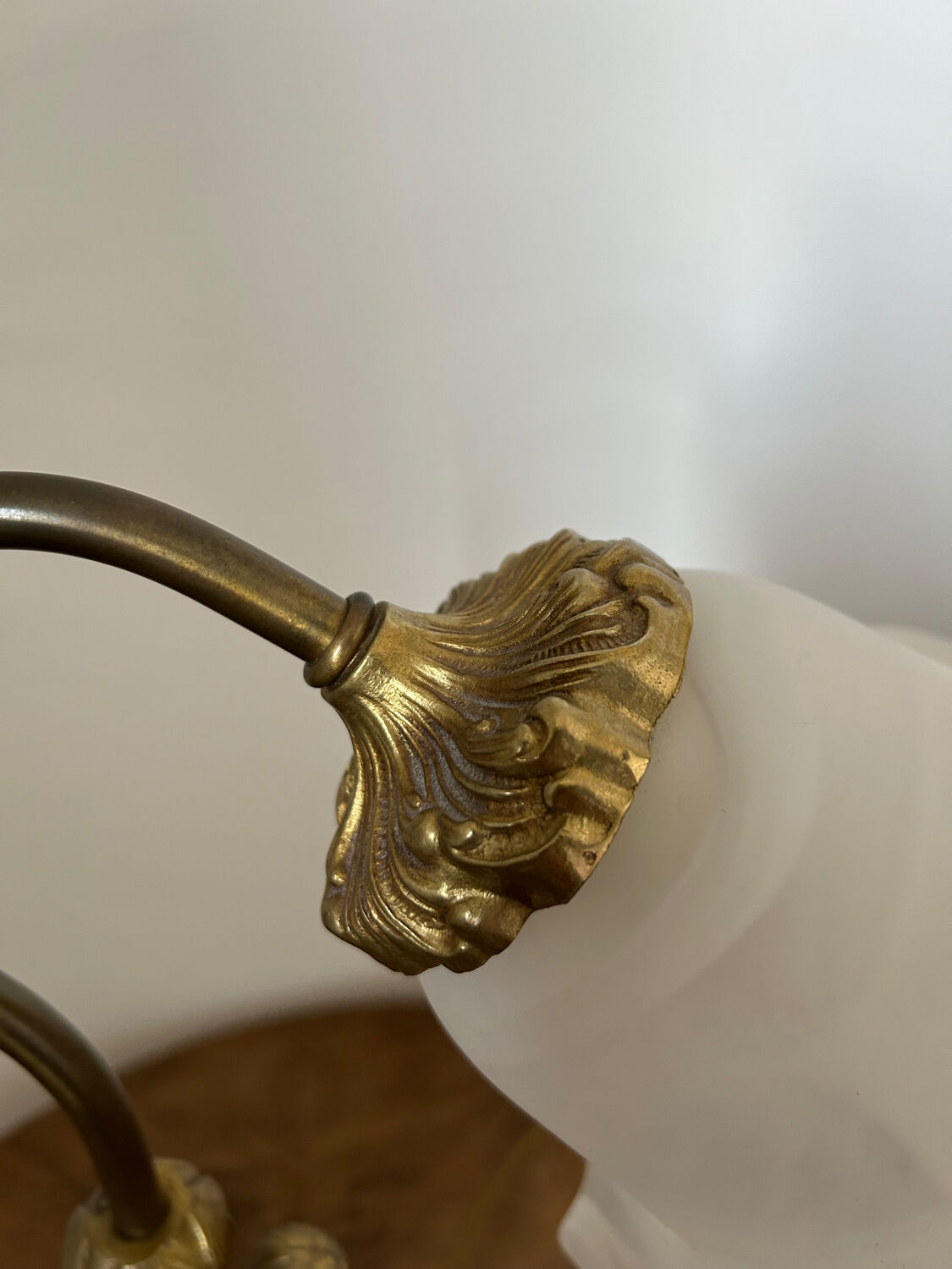 Art Deco lamp in bronze and brass