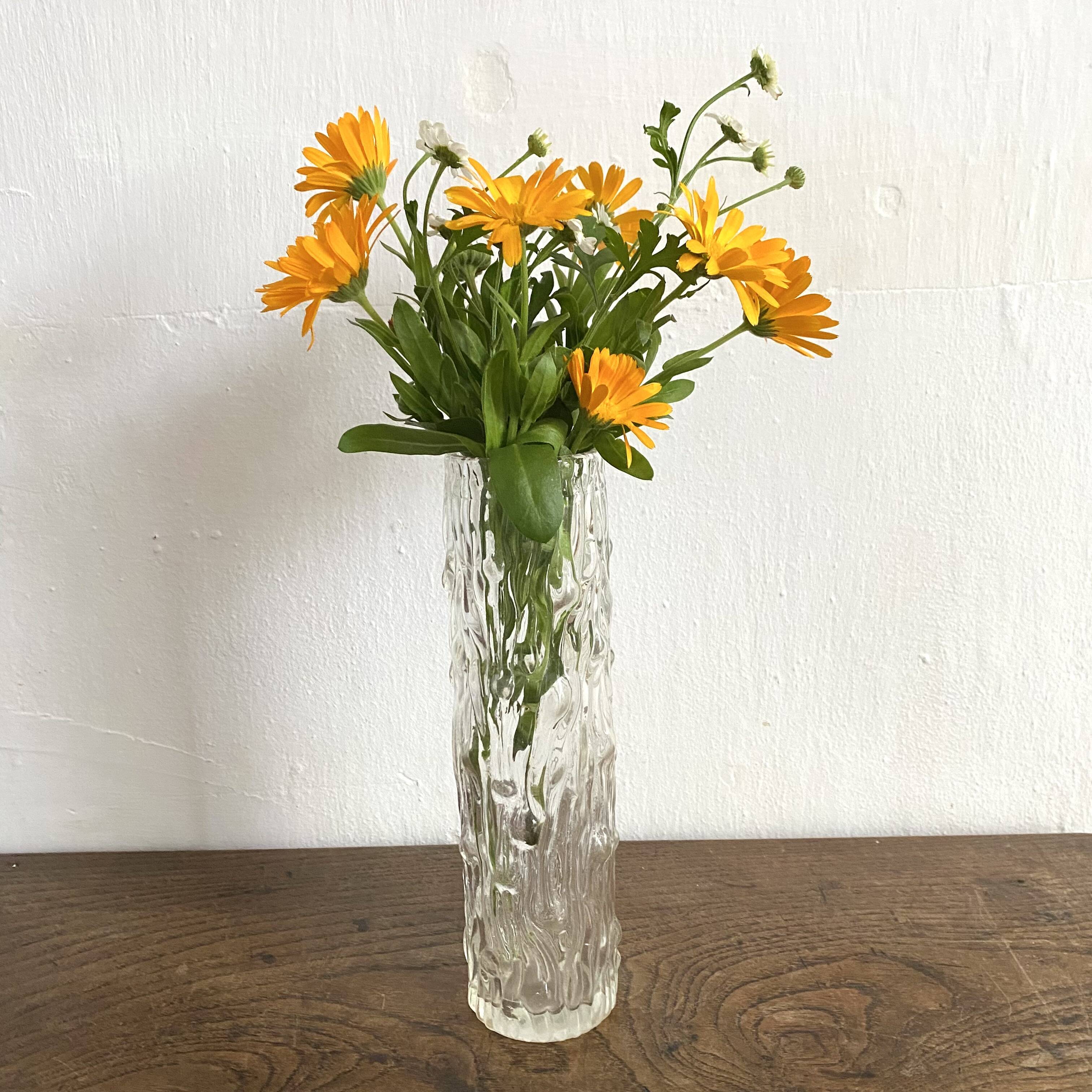 Transparent molded glass tube vase, wood look