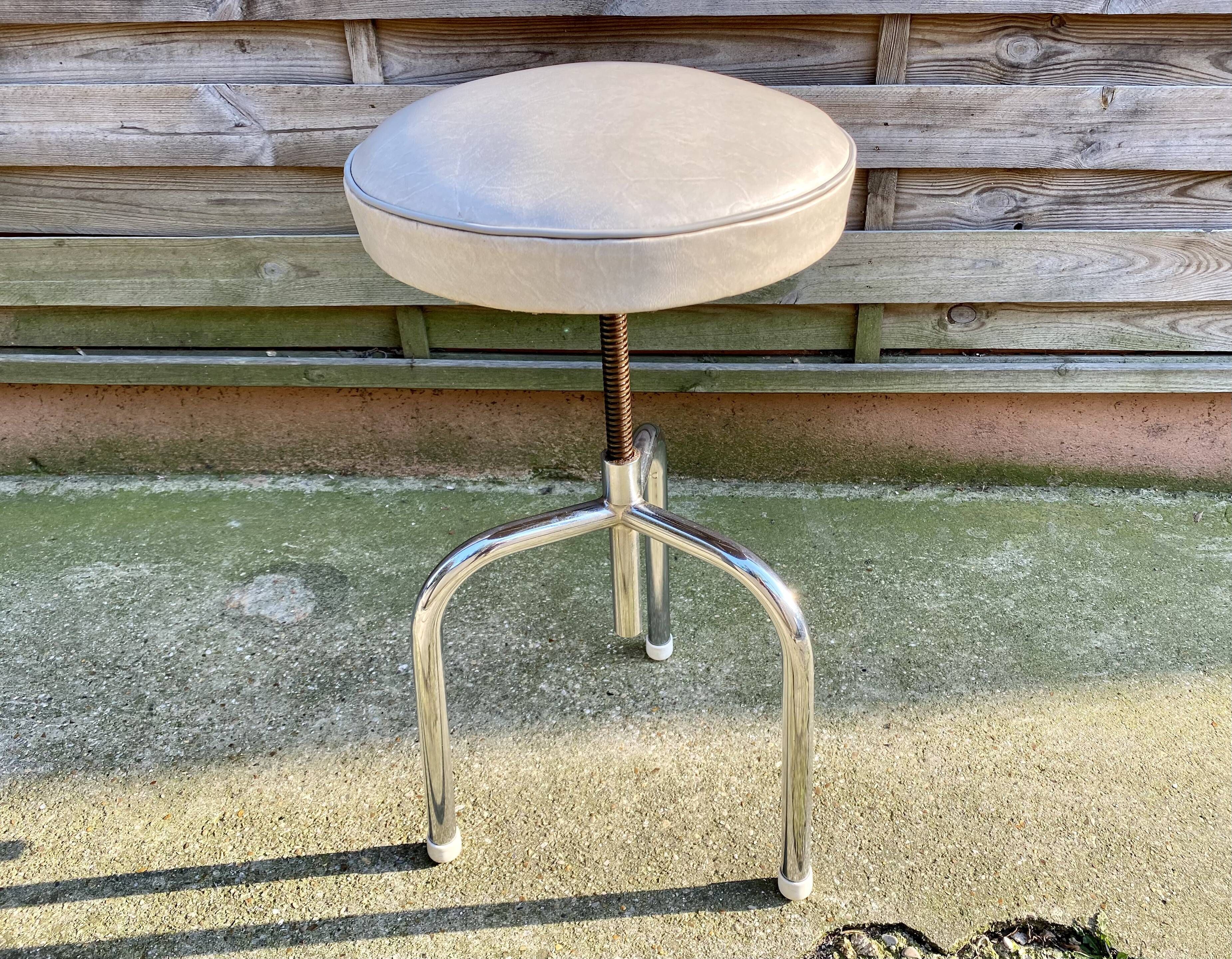 Stool tripod swivel workshop height adjustable skai & chrome vintage 60s