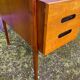 Bureau scandinave des années 60 en teck