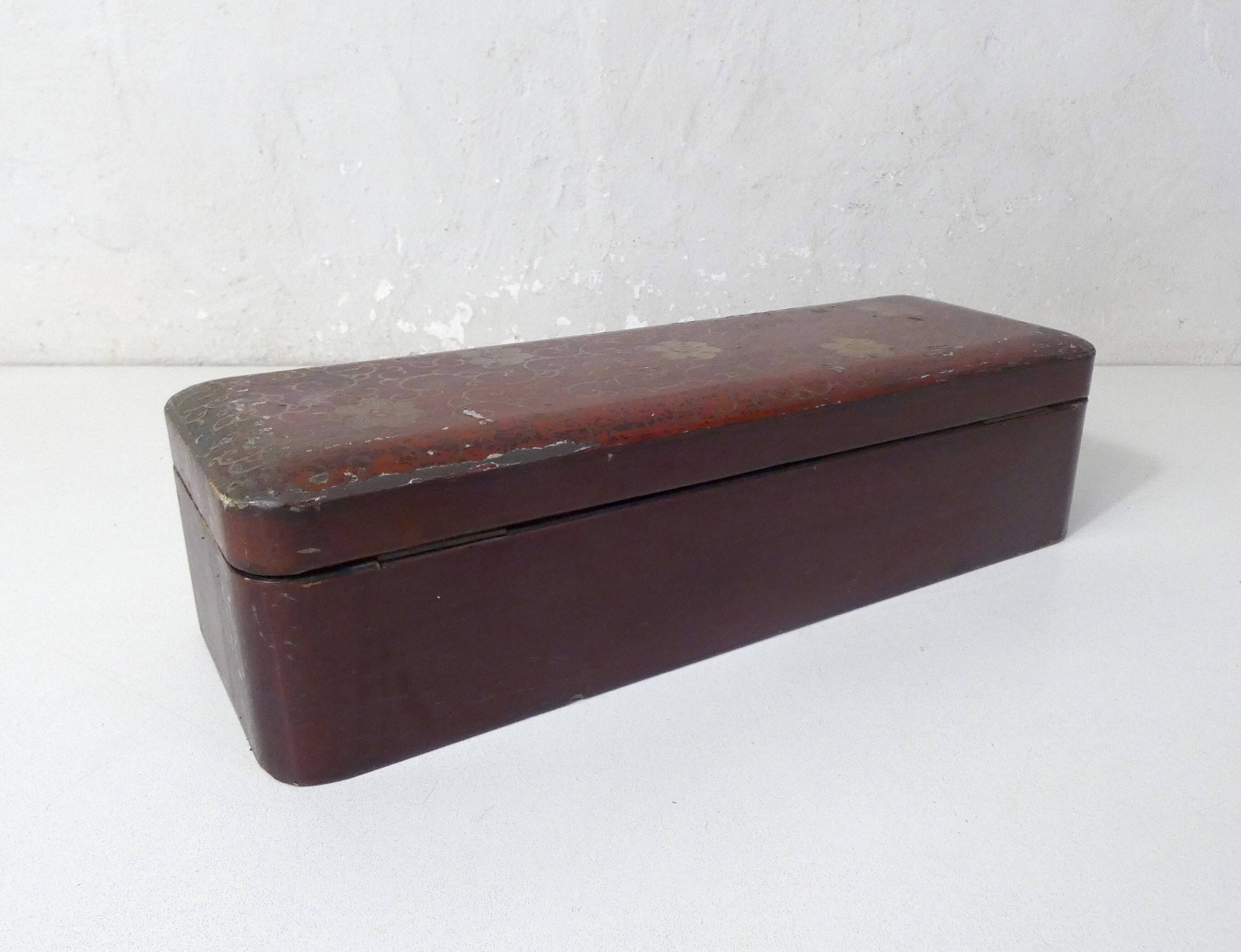 Antique orientalist art nouveau lacquered wooden box