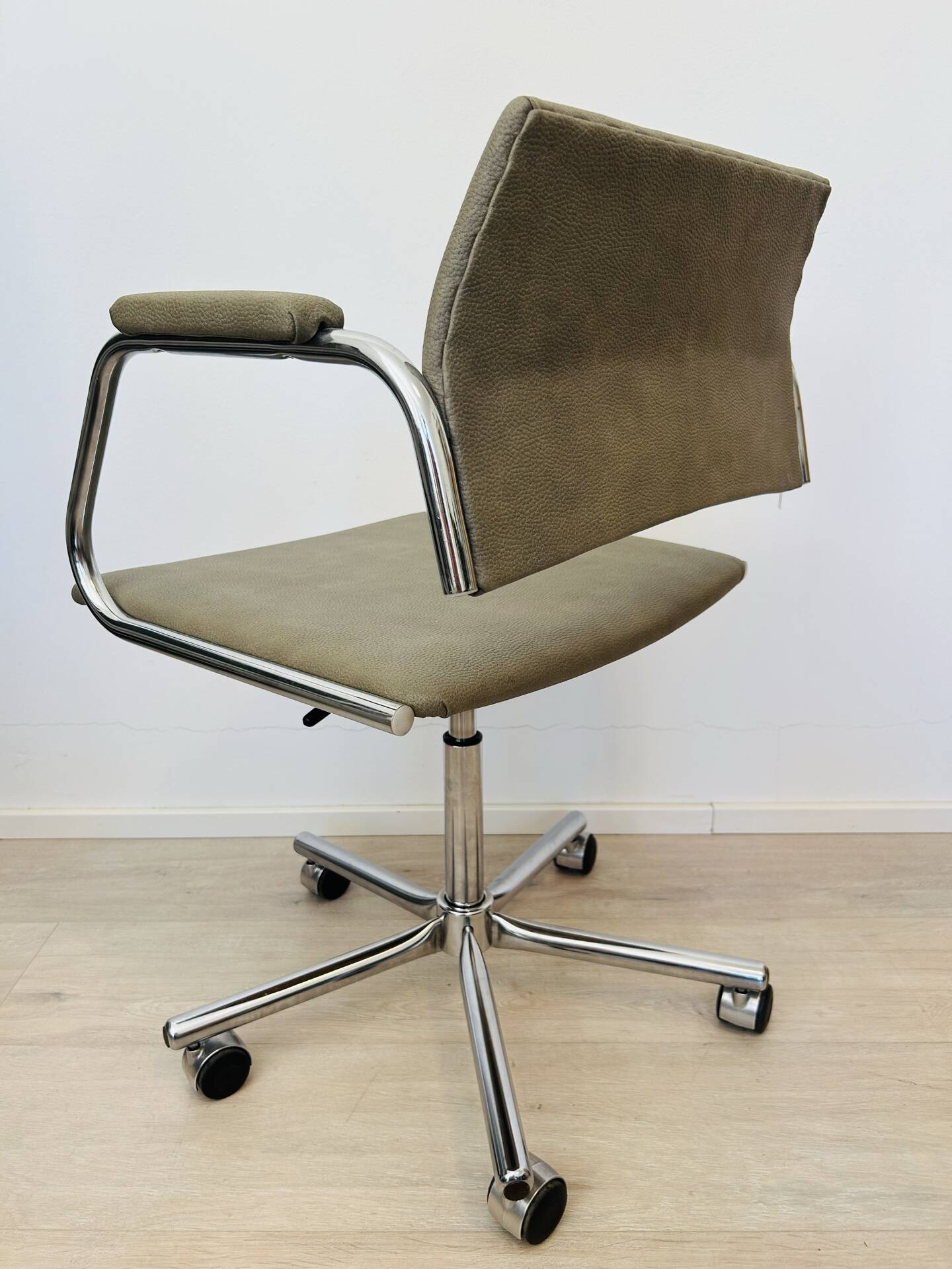 Vintage khaki office chair by Kovona, 1970s