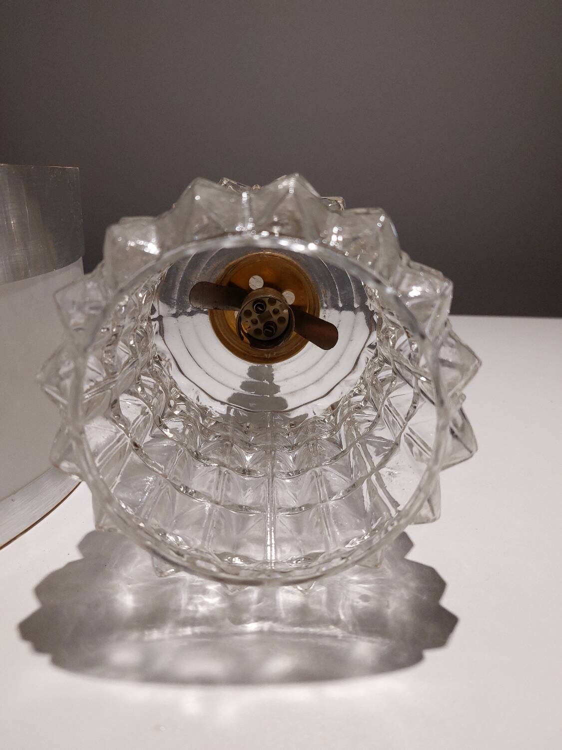 Suspension en plastique et verre texturé Année 60/70