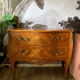 Commode galbée style Louis XV