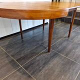 Table ronde extensible scandinave en teck, années 1960