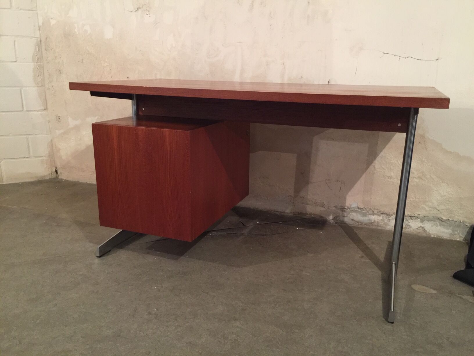 Cees Braakman desk for Pastoe 1960