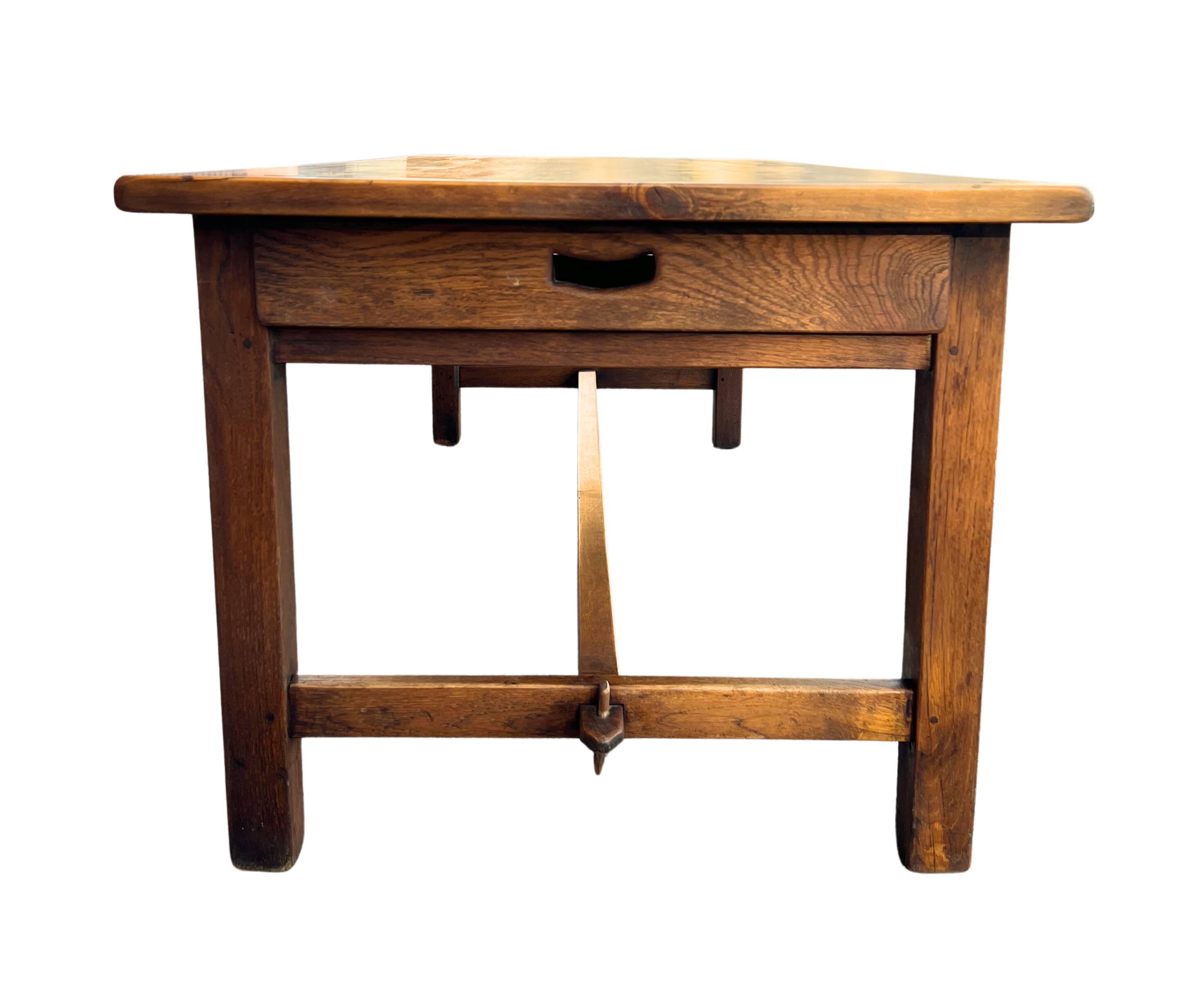 Table de ferme en bois massif - bois pommier sauvage